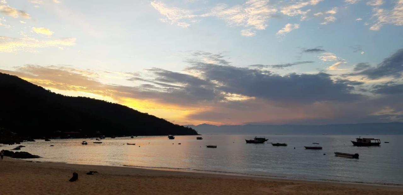 Pousada Gabriel Praia de Araçatiba エクステリア 写真